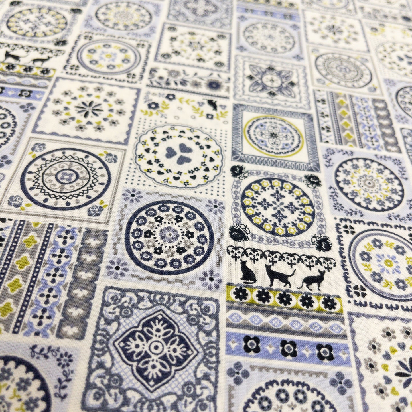 Japan | european cat square tile 東歐貓貓方磚圖案 | cotton printed sheeting 純棉