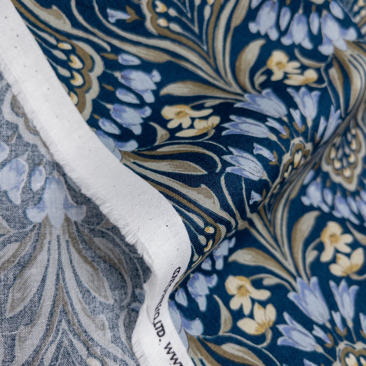 Japan | art flower 藝術花束 | cotton printed shirting 純棉