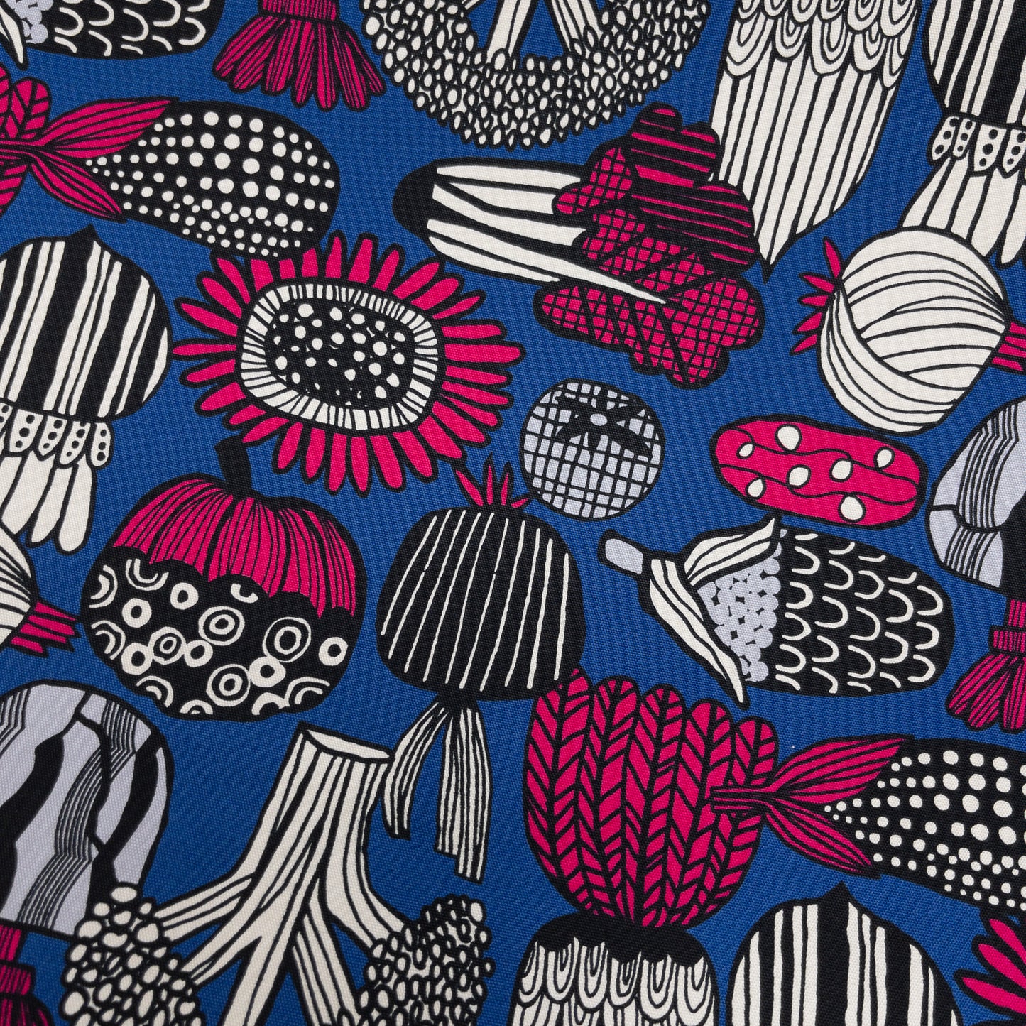 Japan | art vegetable 北歐藝術植物 | cotton printed oxford 純棉