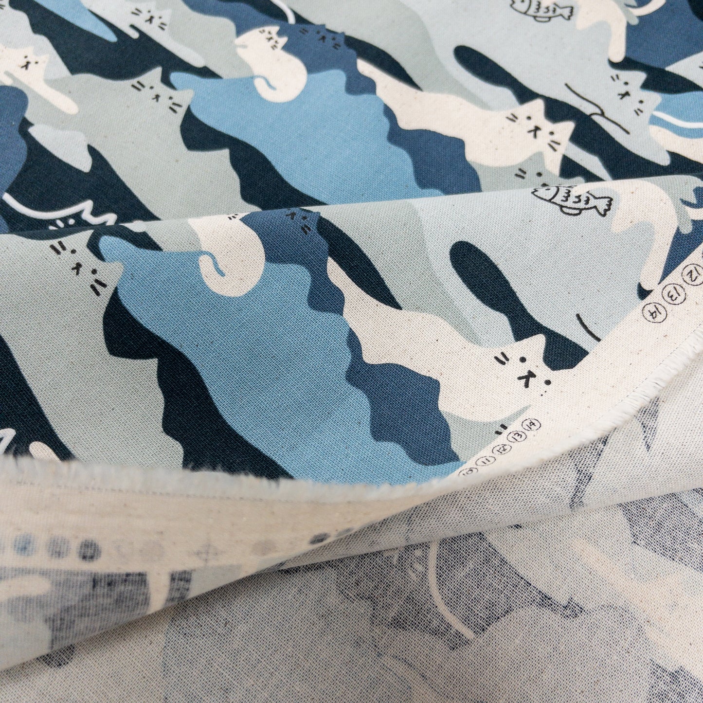 Taiwan | cat hill 貓貓山 | cotton printed oxford 純棉