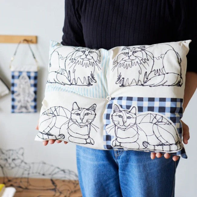 +HAyU fabric | HAyU CAT | cotton linen printed canvas 棉麻 (110x98cm)