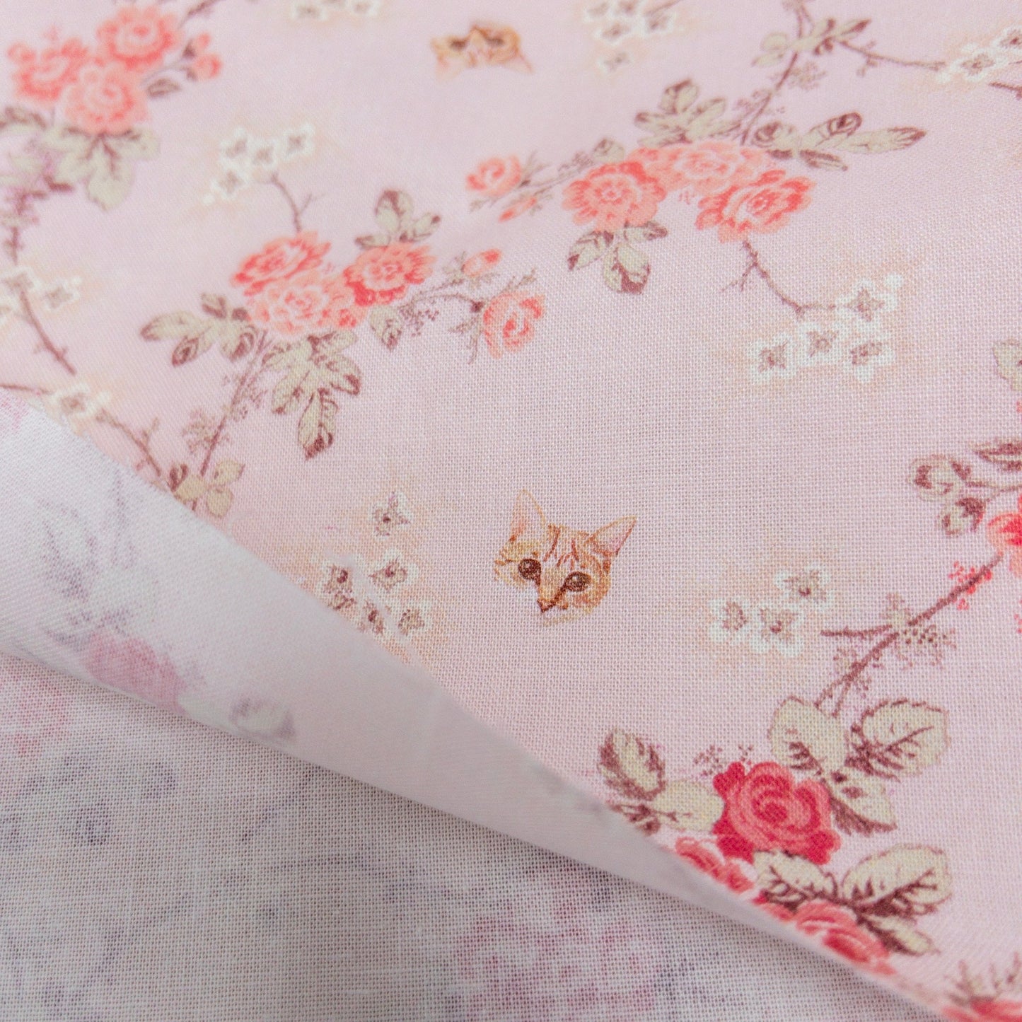 nora. | vintage flower kitten 復古花小貓 | cotton 純棉