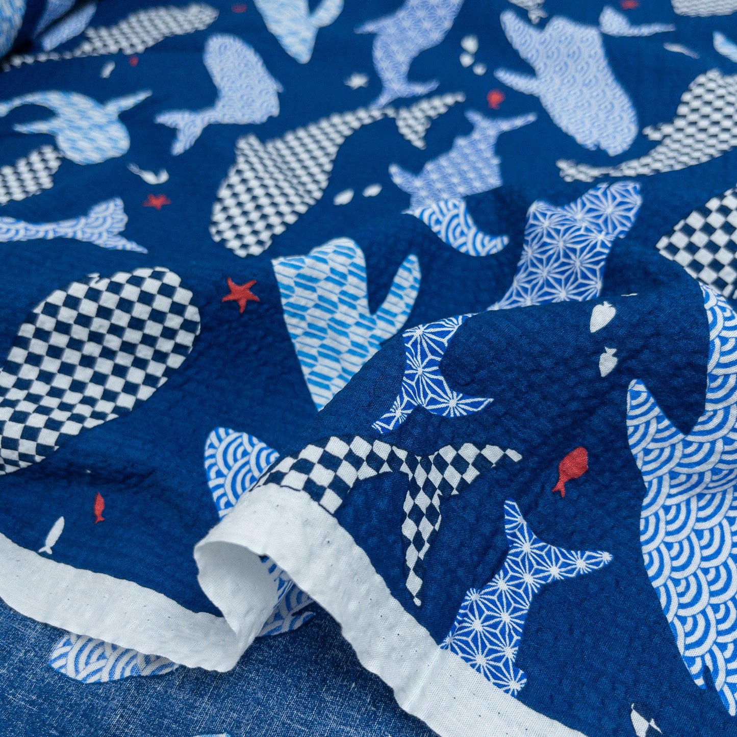 Japan | whale 和風鯨魚 | cotton seer sucker 泡泡棉浴衣布