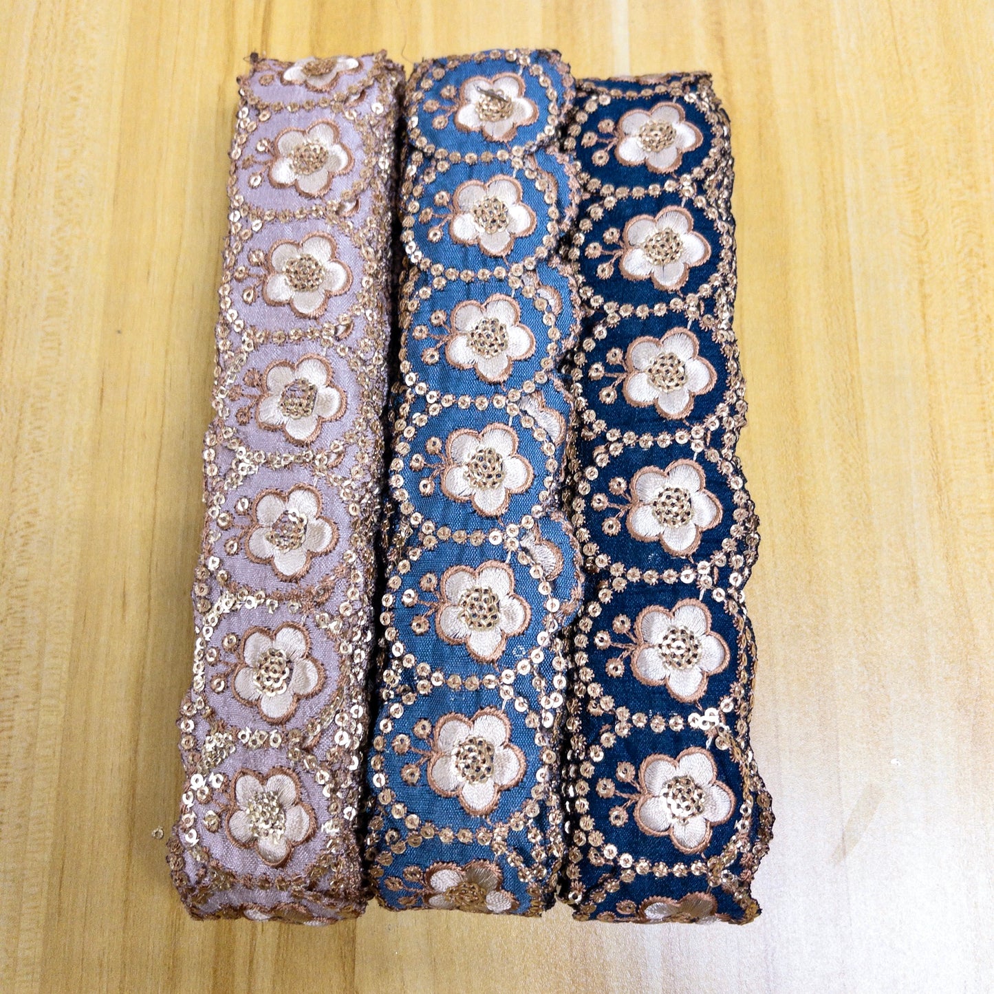 embroidery webbing 刺繡帶 | round border flowers 圓邊框花朵 4cm
