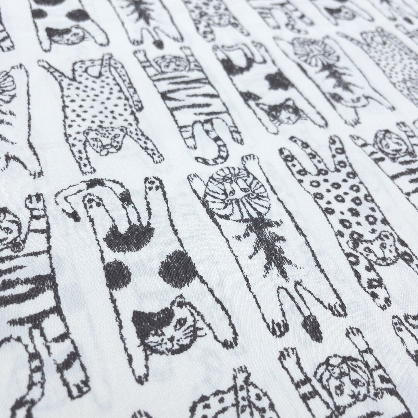 Japan | lying animals 趴趴動物 | cotton printed 40s 純棉