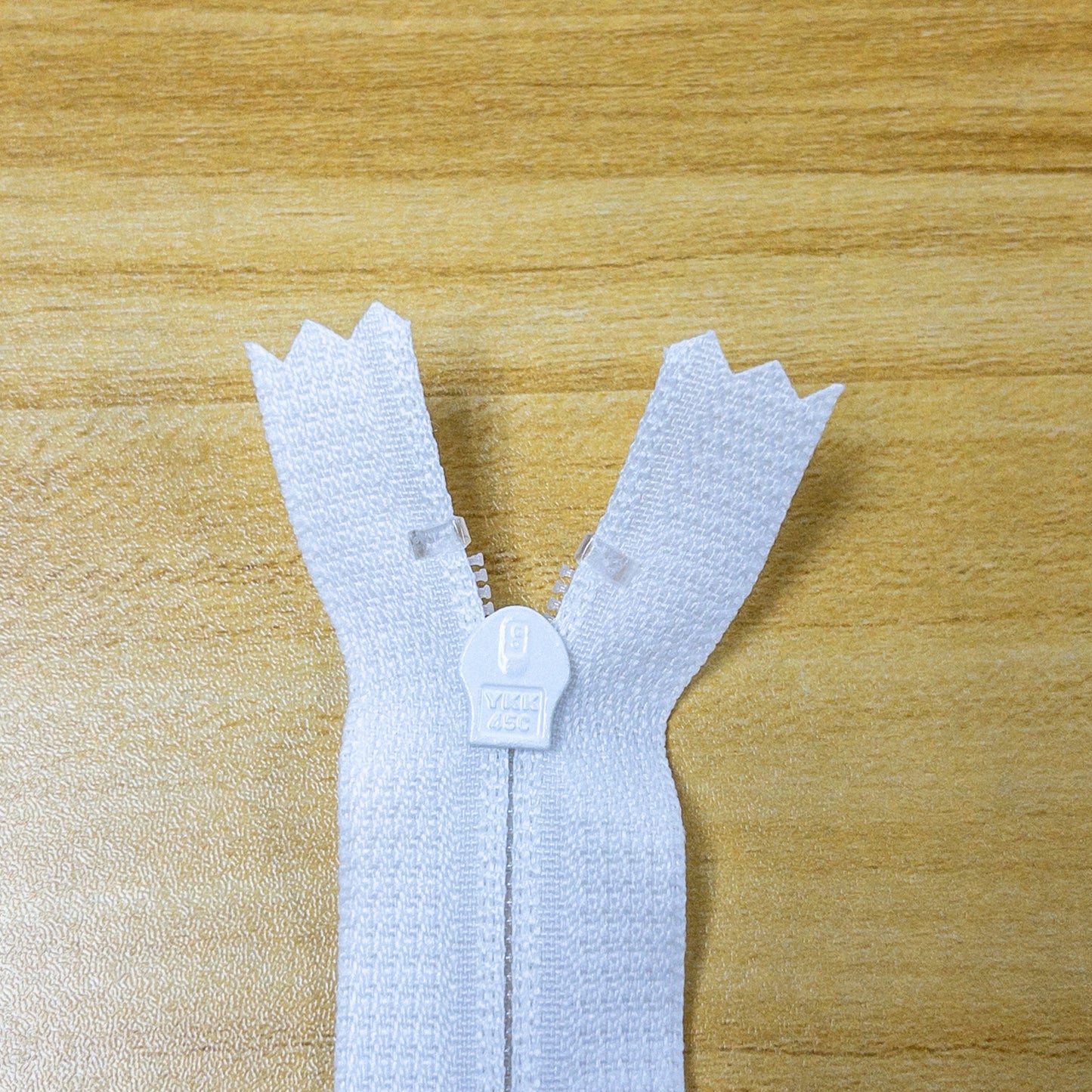 YKK Coil Nylon close end zipper 20cm 10 colors YKK尼龍密尾拉鍊 20cm 10色