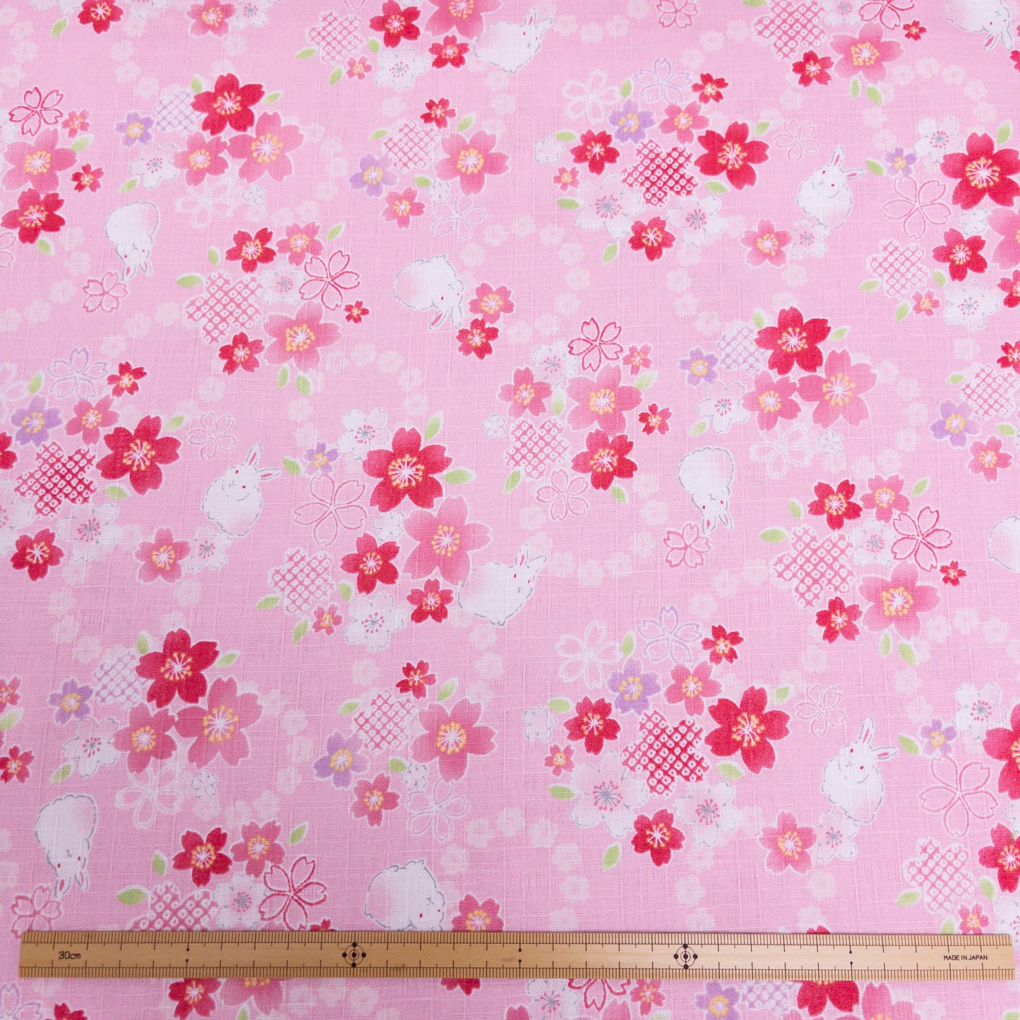 Japan | Sakura bunny 櫻花白兔竹節棉 | cotton printed dobby 竹節棉