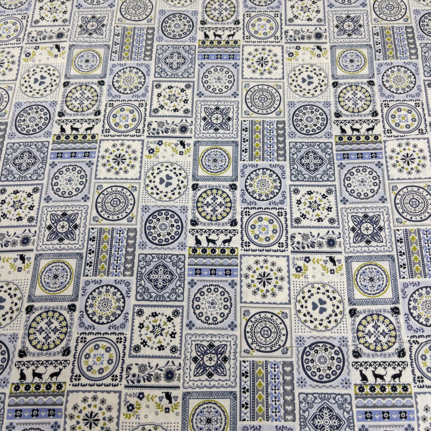 Japan | european cat square tile 東歐貓貓方磚圖案 | cotton printed sheeting 純棉