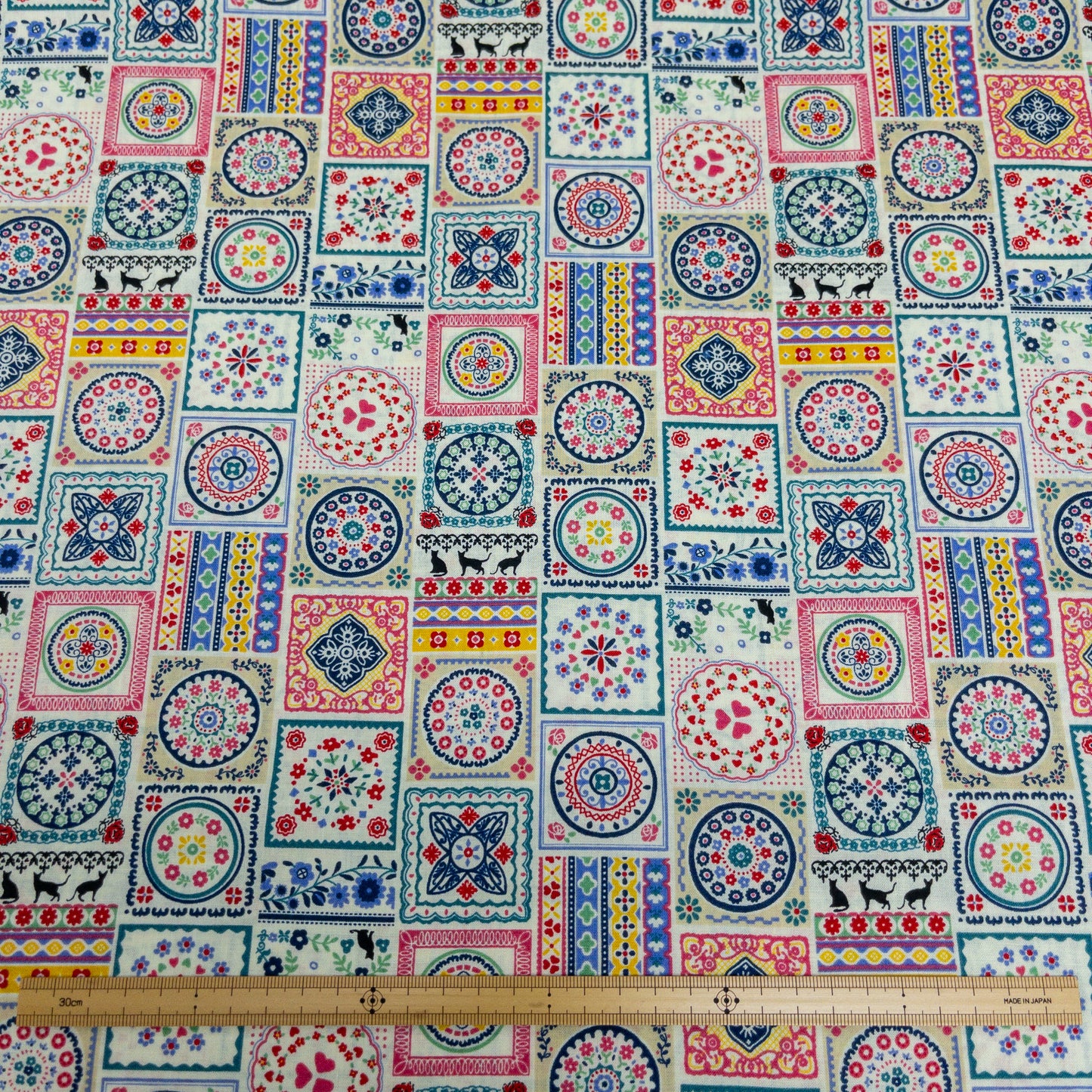 Japan | european cat square tile 東歐貓貓方磚圖案 | cotton printed sheeting 純棉
