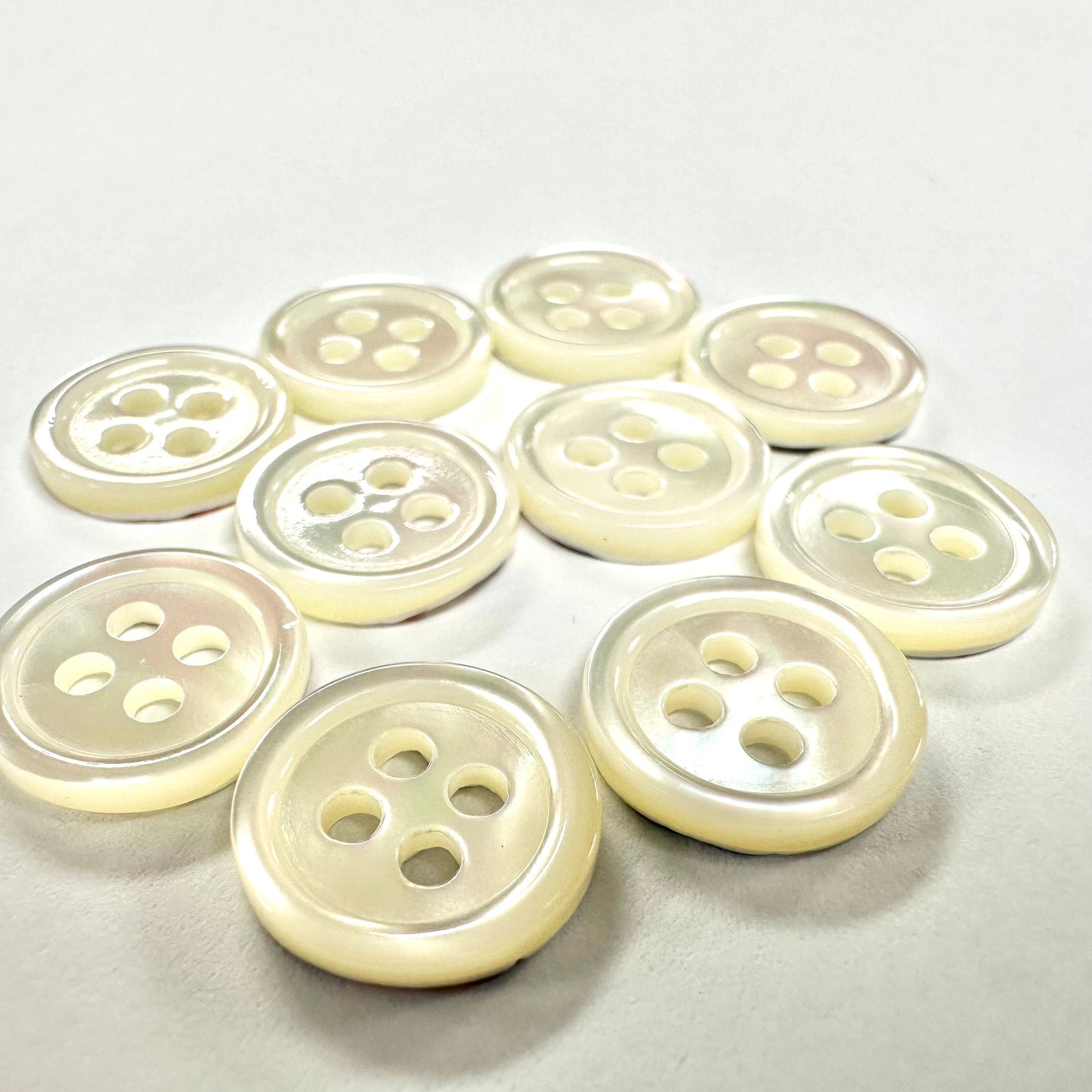 natural shell buttons 13mm 10pcs 天然白蝶貝鈕扣 13mm 10粒裝