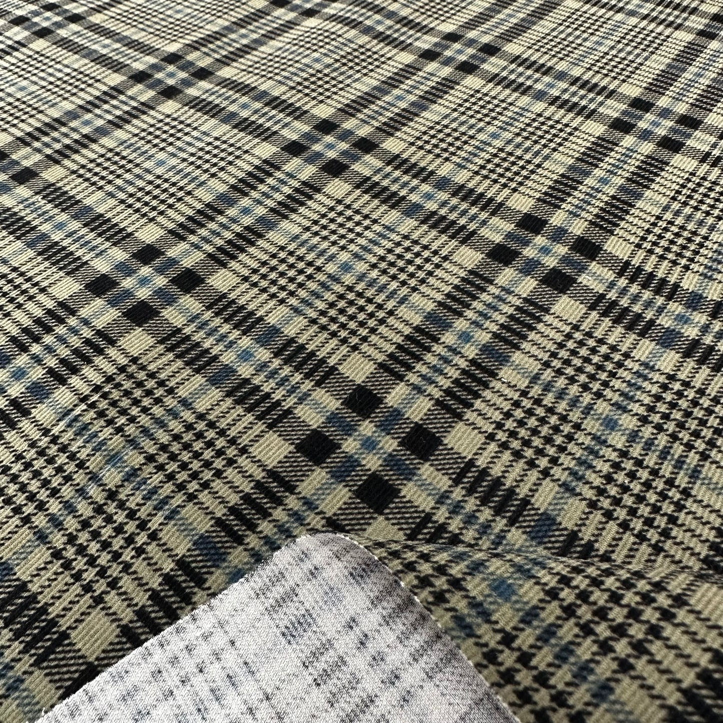 Japan | houndstooth 千鳥格 | cotton printed corduroy 薄燈芯絨