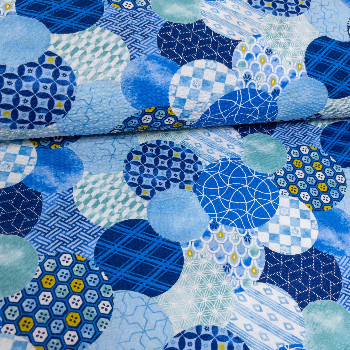 Japan | Japanese summer 夏祭圓波圖案 | cotton seer sucker 泡泡棉浴衣布
