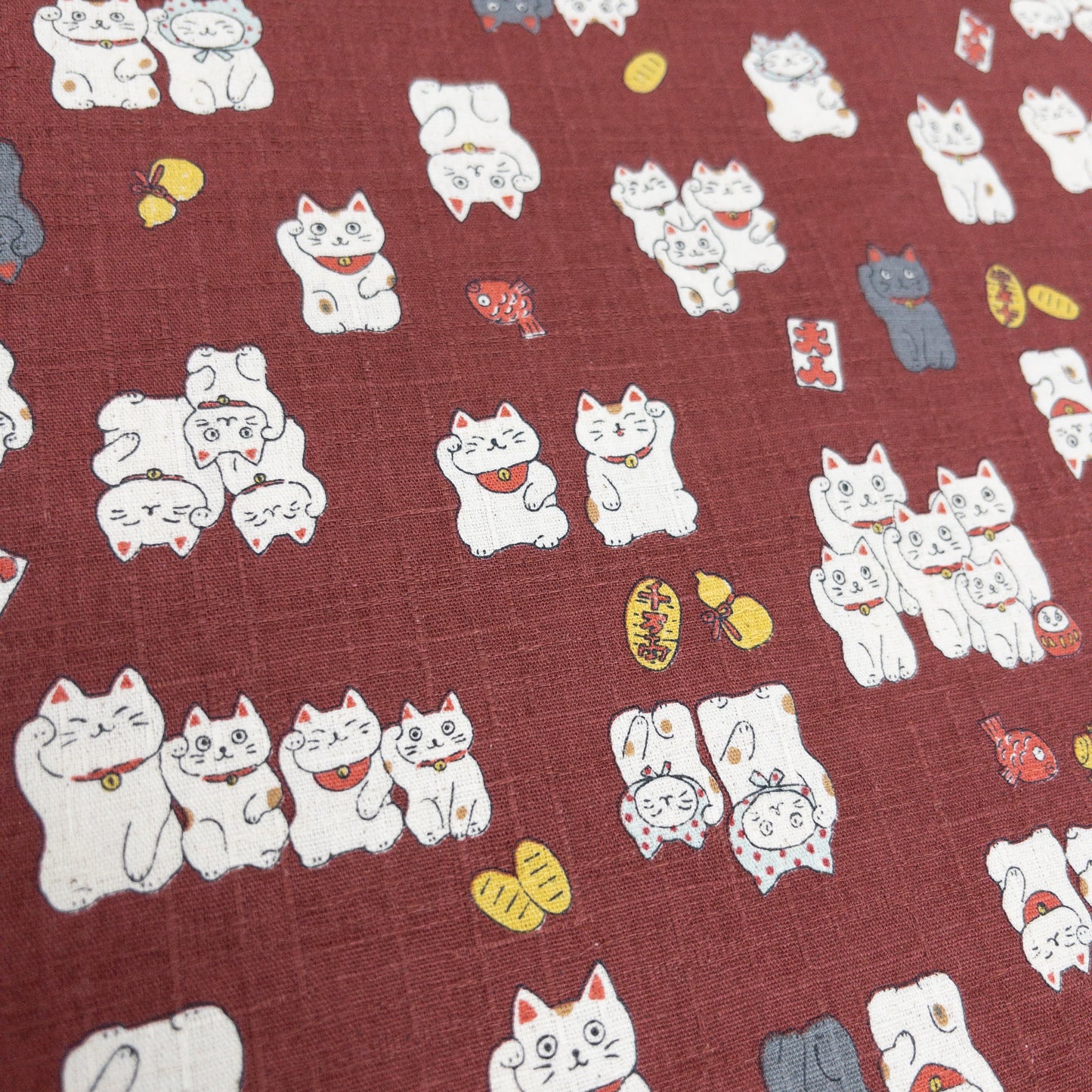 Japan | lucky cat 招財貓 | cotton shantung 竹節棉
