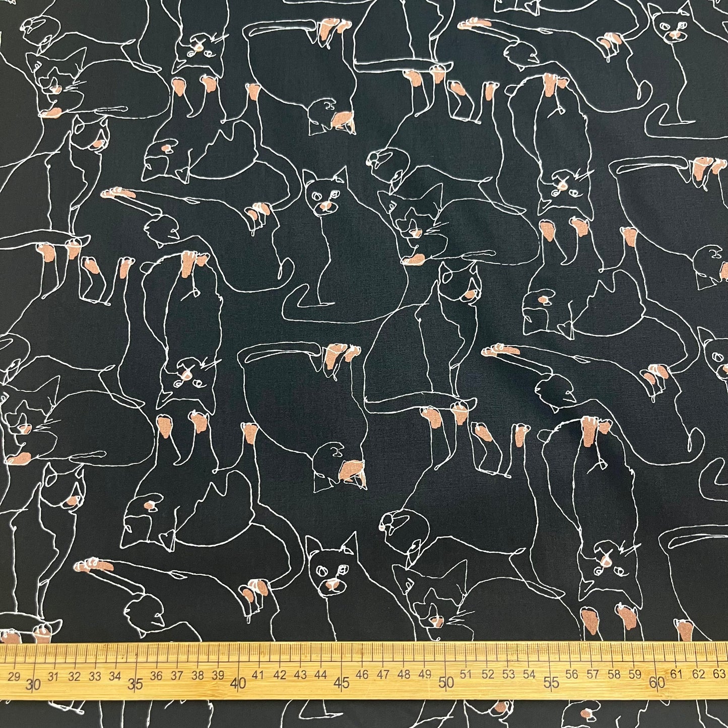 Japan | cat line 貓貓線條 | cotton printed 40s 純棉