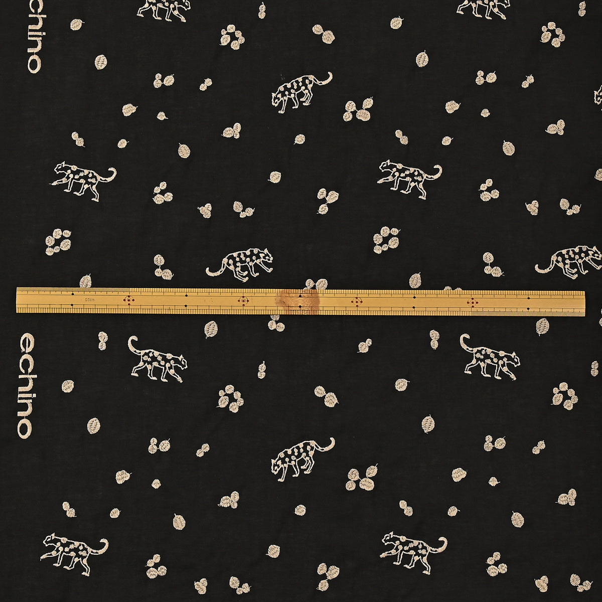 ECHINO | 2023 leopard | cotton linen embroidery 棉麻刺繡