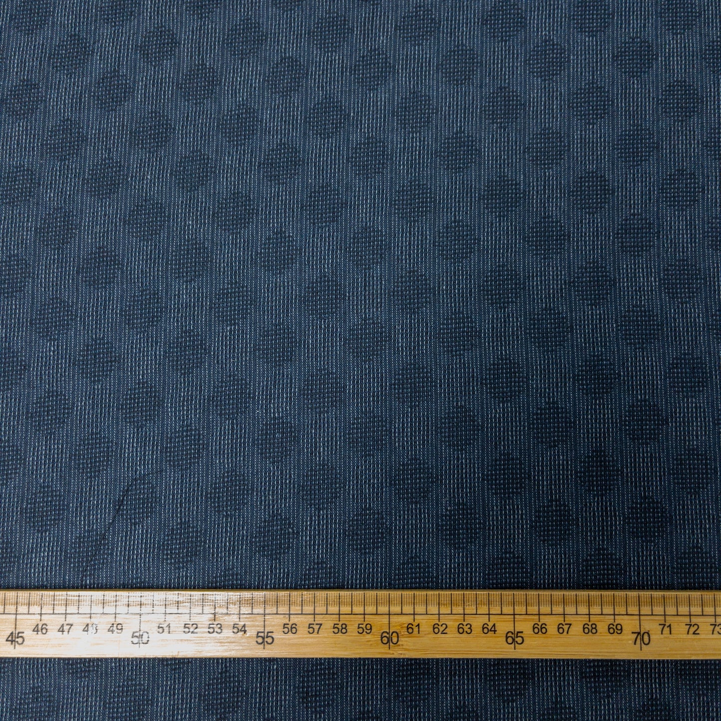 Japan | dot 圓點 | cotton yarn dyed dobby cloth 先染提花純棉