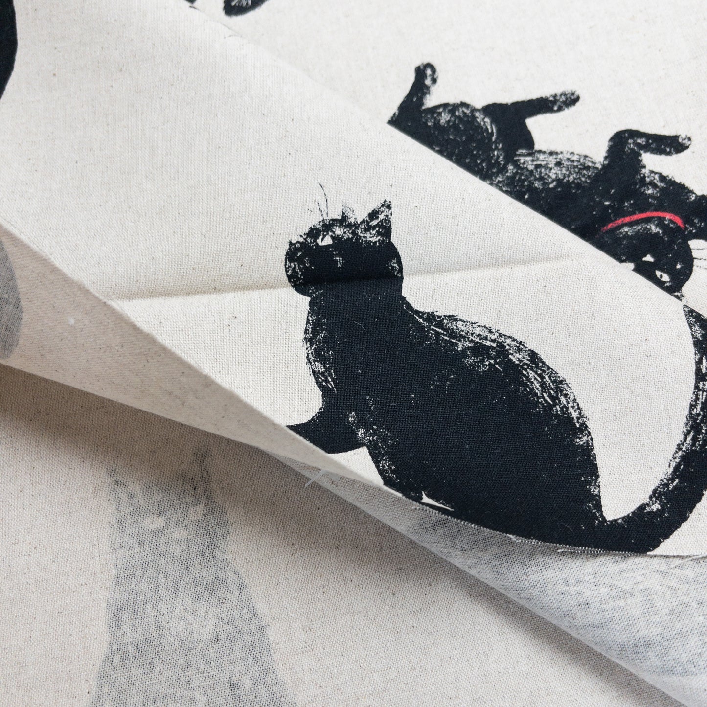 Japan | black cat 黑貓 | cotton linen 棉麻