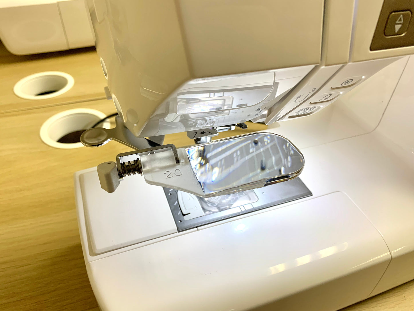 Janome 5300qdc 高階版電腦家用衣車