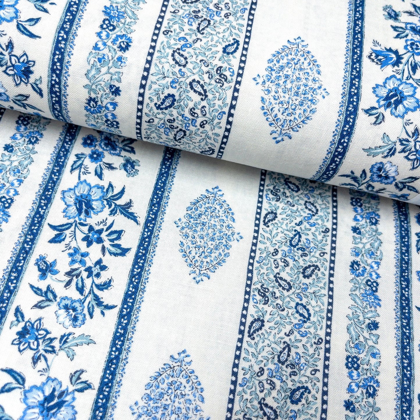 Japan | Ethnic pattern straight pattern 民族花圖案 - 拼直間紋 | cotton printed sheeting 純棉