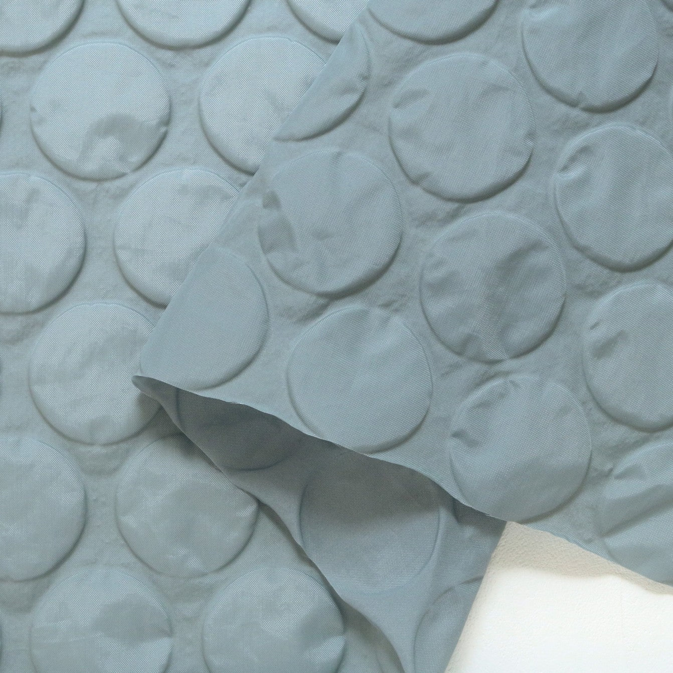 Japan | solid 純色 | Round polka dot nylon water-repellent 圓形波點凹凸坑紋 薄尼龍防潑水布