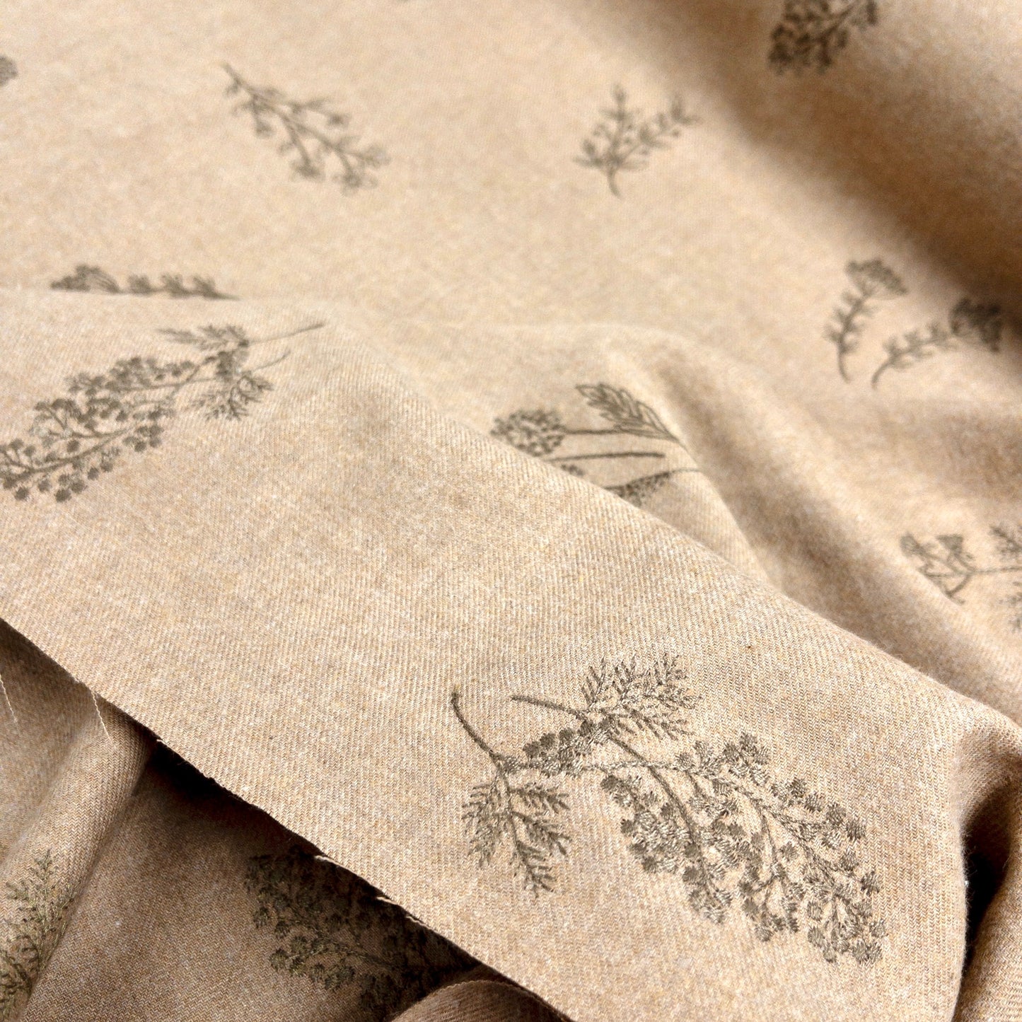 Japan | VIYELLA plant 刺繡植物 | cotton yarn dyed embroidery 法蘭絨純棉