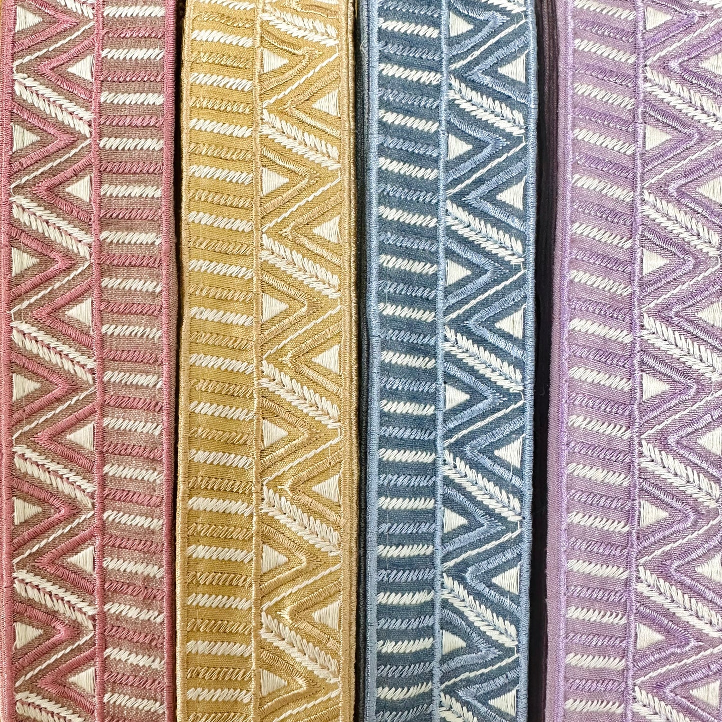 embroidery webbing 刺繡帶 | diagonal straight pattern 窄款斜直紋 3.8cm