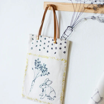 ＋HAyU fabric | ANIMALS | cotton linen printed canvas 棉麻 (110x98cm)