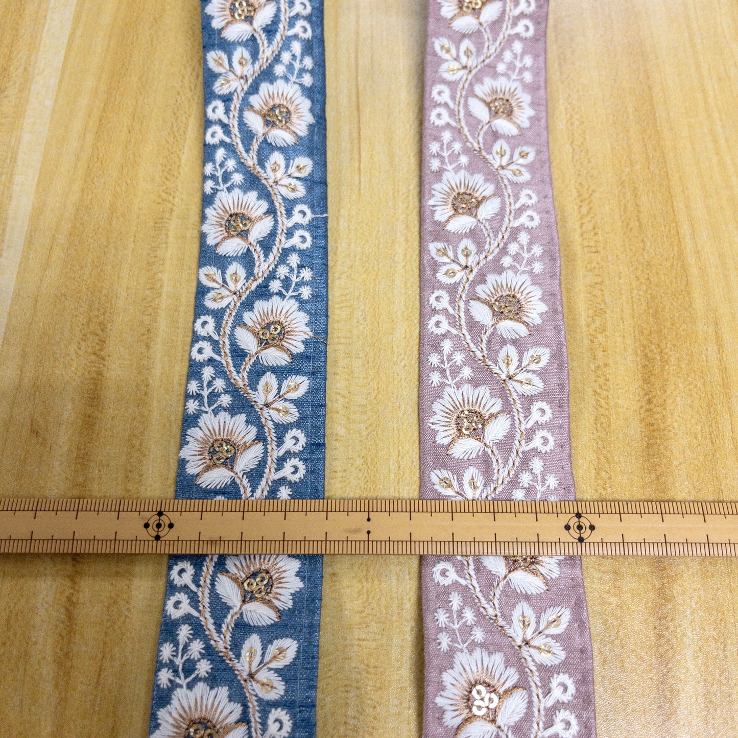 embroidery webbing 刺繡帶 | white floral 白花朵 3.5cm