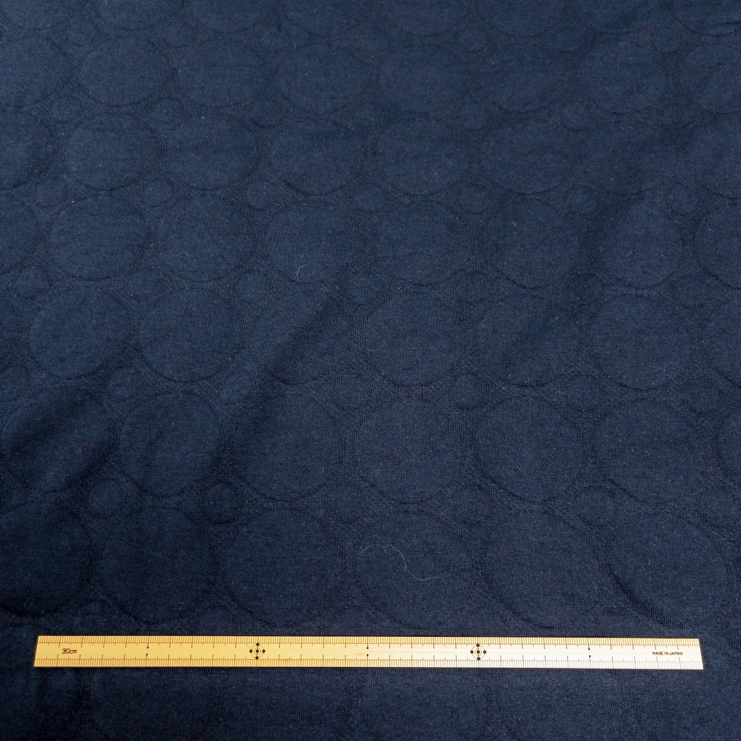 maffon | dot pattern black navy 簡約圓點 黑+藍 | cotton quilted jacquard knit 雙面純棉提花針織夾棉 - 160cm