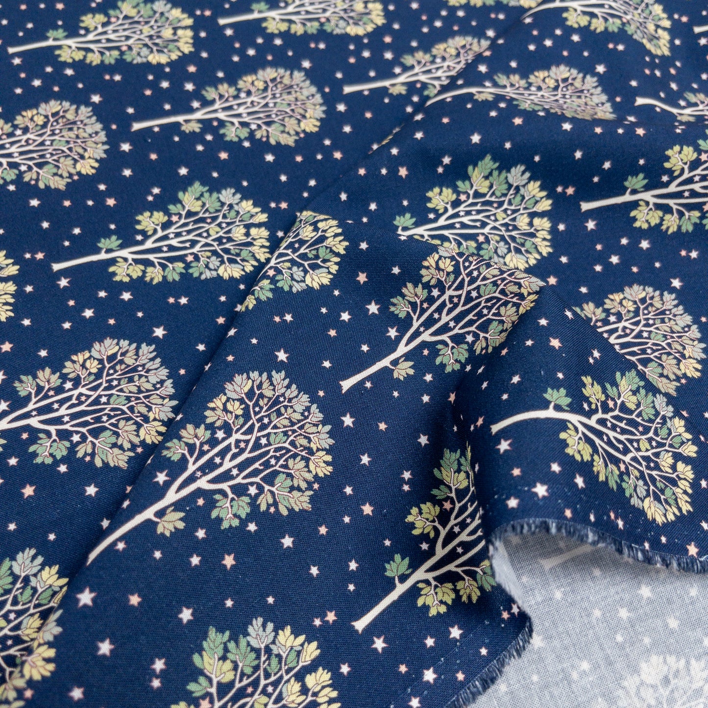 nora. | stars and trees 星の木 | cotton printed sheeting 純棉