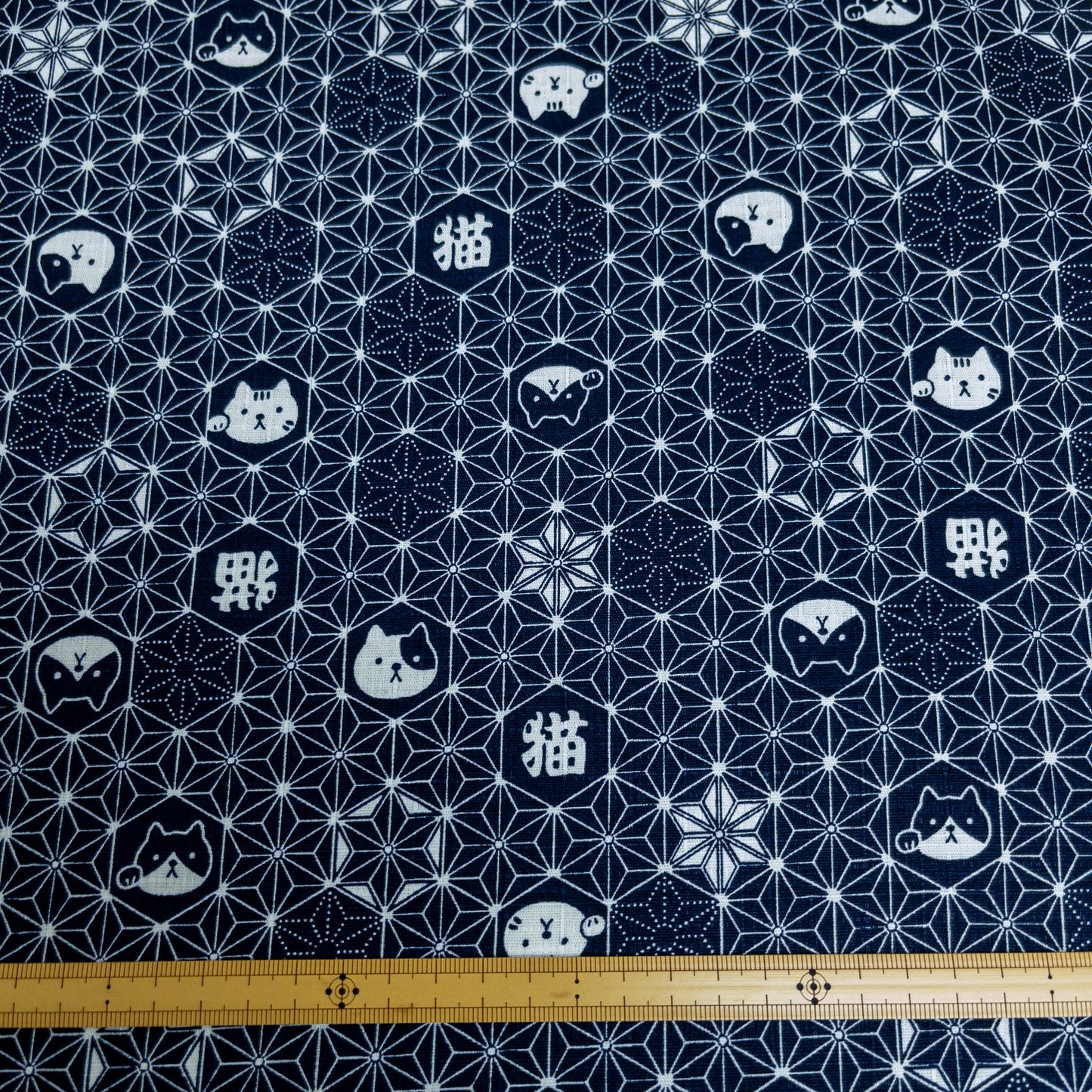Japan | asanoha cat 麻の葉貓貓 | cotton printed dobby 竹節棉