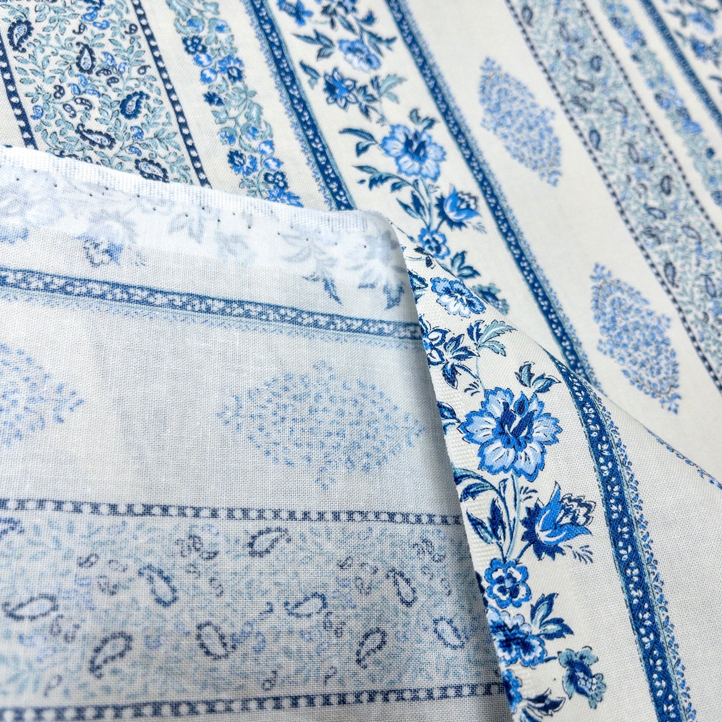 Japan | Ethnic pattern straight pattern 民族花圖案 - 拼直間紋 | cotton printed sheeting 純棉