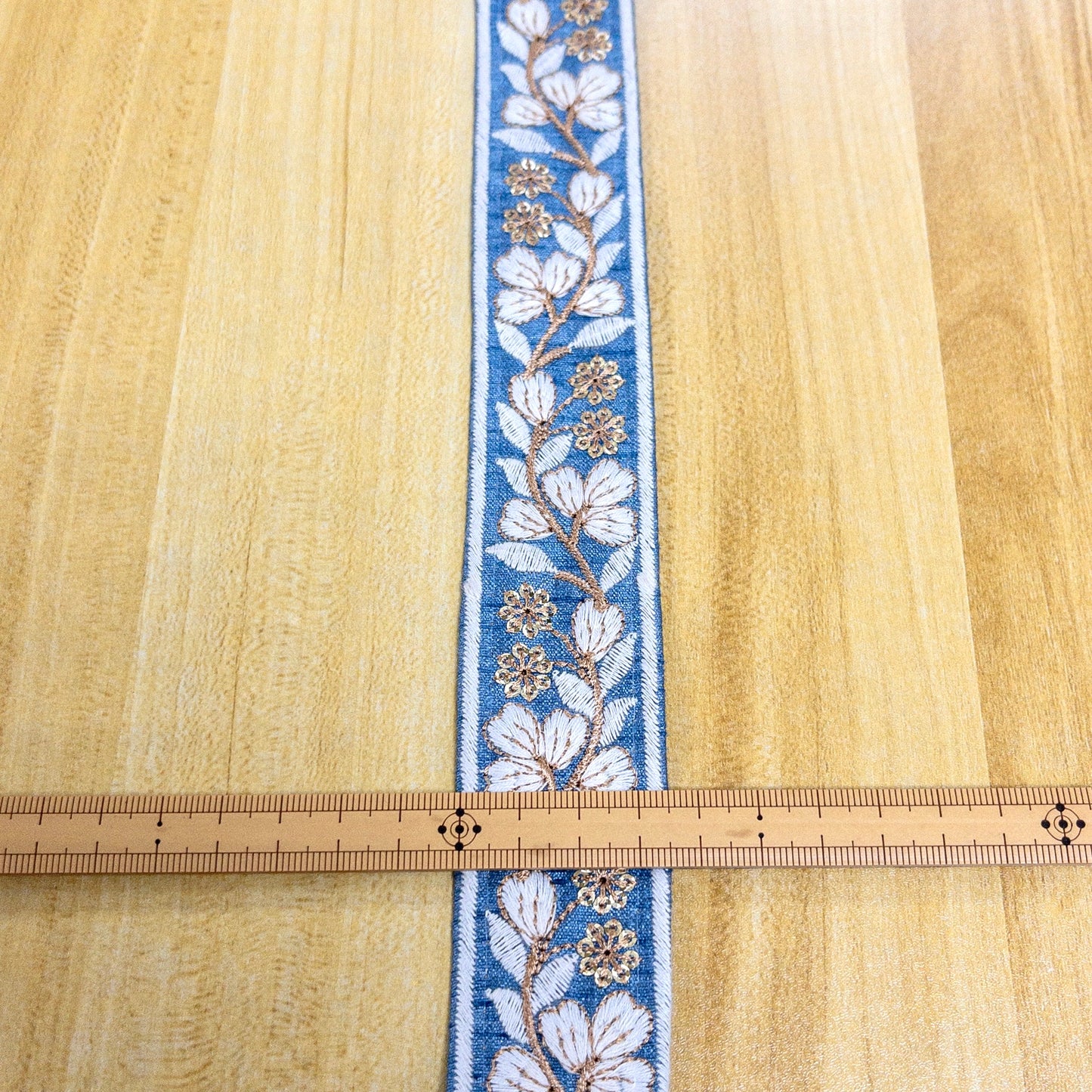 embroidery webbing 刺繡帶 | white border floral 白邊花朵 3.5cm