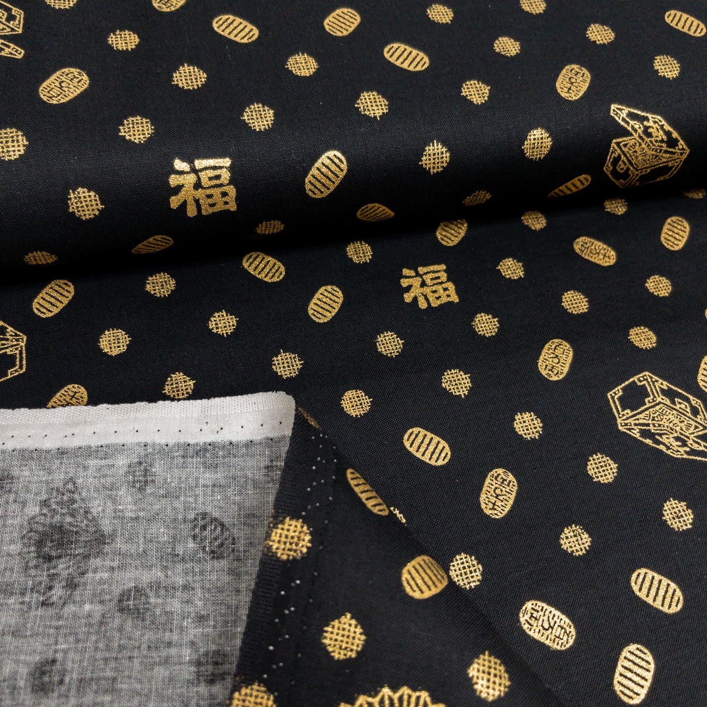 Japan | gilded coins 燙金金幣 | cotton printed sheeting 純棉