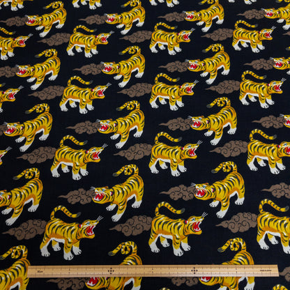 Japan | Japanese tiger 和風老虎 | cotton printed shirting 純棉