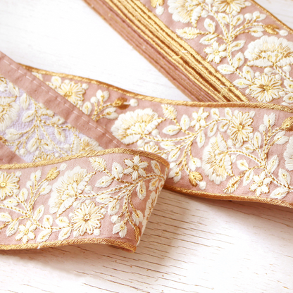 embroidery webbing 刺繡帶 | white flower gold thread 白花金線 5.5cm