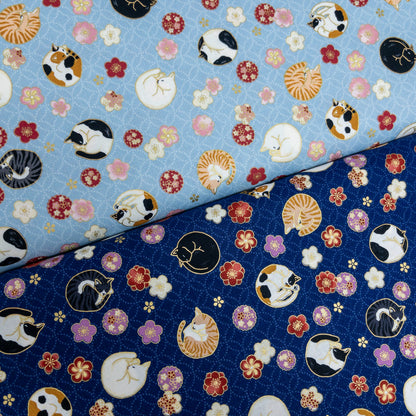 Japan | Foil-stamped curled sleeping cat 燙金捲曲睡貓貓 | cotton printed sheeting 純棉