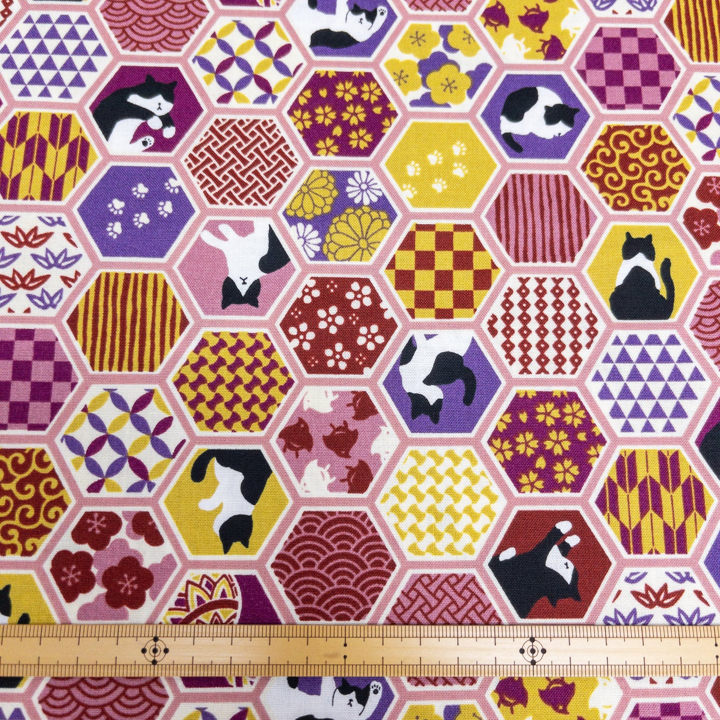 Japan | japanese cats 和風鑽石紋貓貓 | cotton printed sheeting 純棉