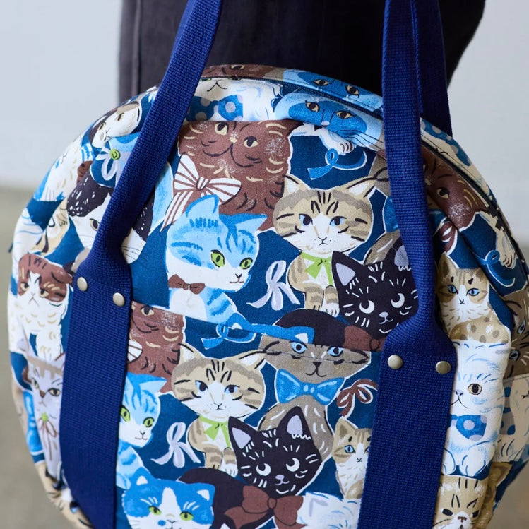 Japan | powerful animal cats 繽紛貓貓 | cotton printed oxford 純棉