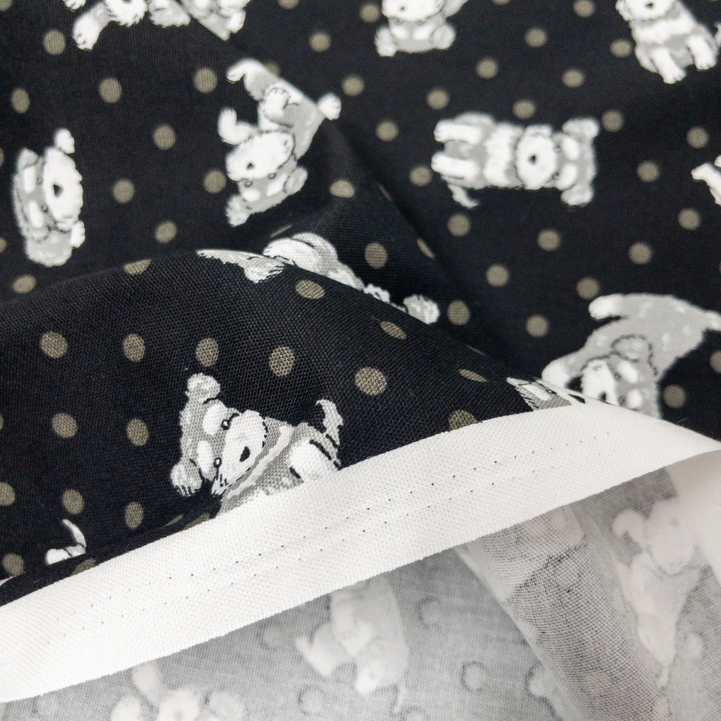 Japan | Schnauzer 史立莎狗狗 | cotton printed oxford 純棉