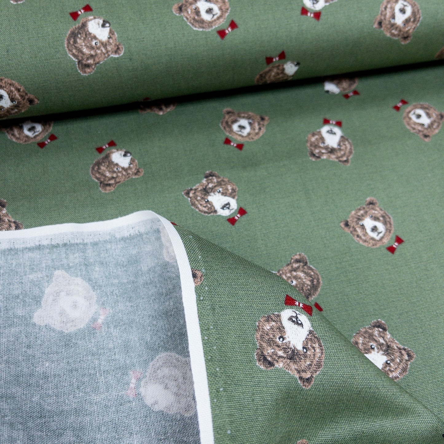 Japan | bow tie bear 煲呔棕熊 | cotton printed oxford 純棉