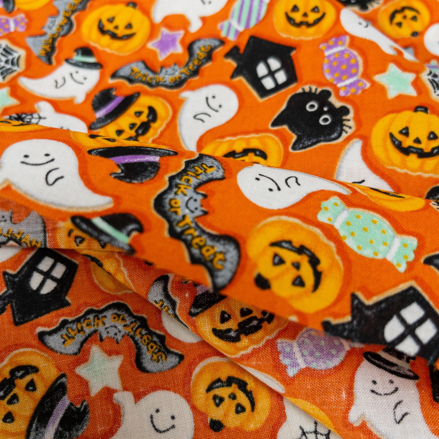 Japan | halloween pattern and cats 萬聖節圖案貓貓 | cotton printed shirting 純棉