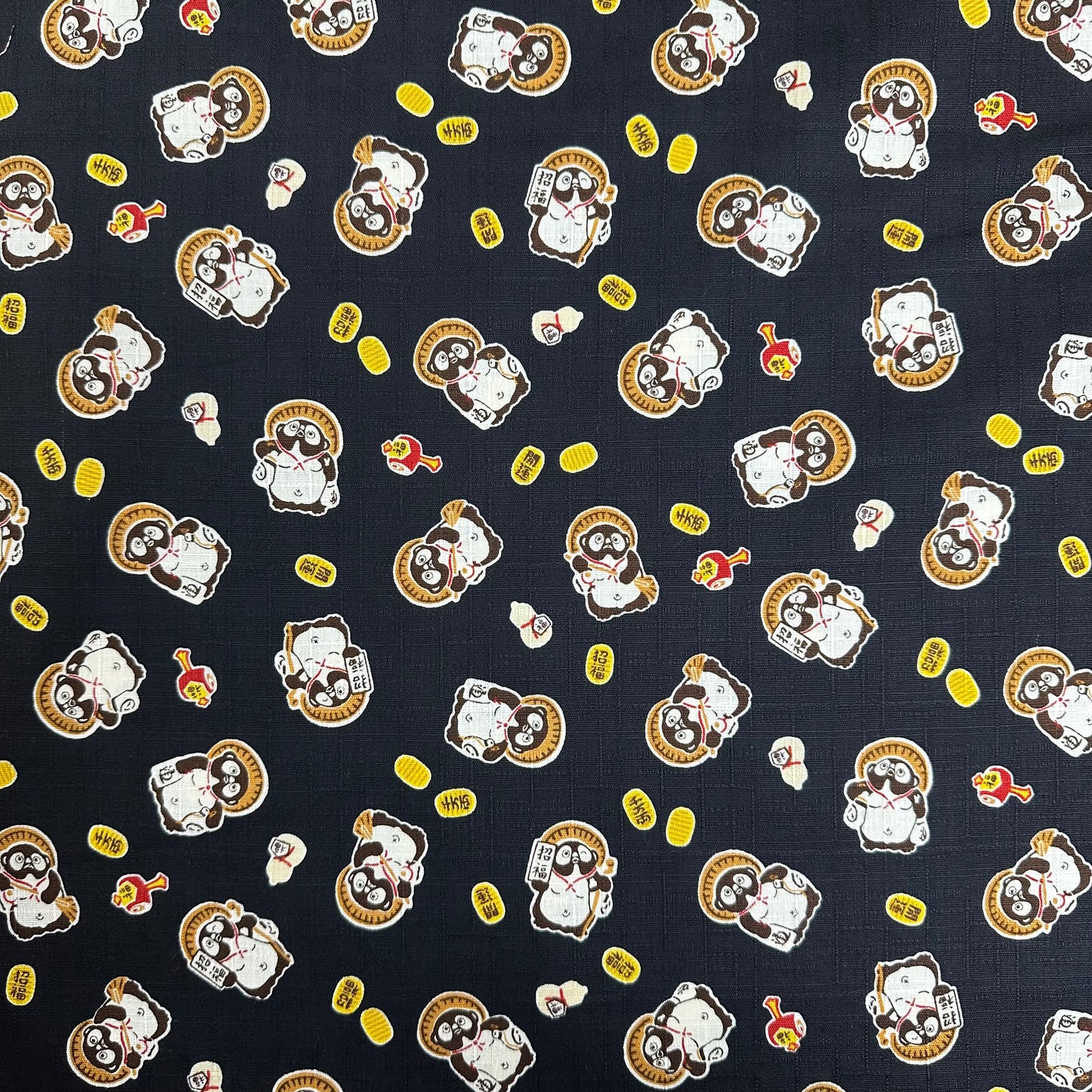 Japan | tanuki raccoon dog 招福 狸貓 | cotton printed dobby 純棉竹節