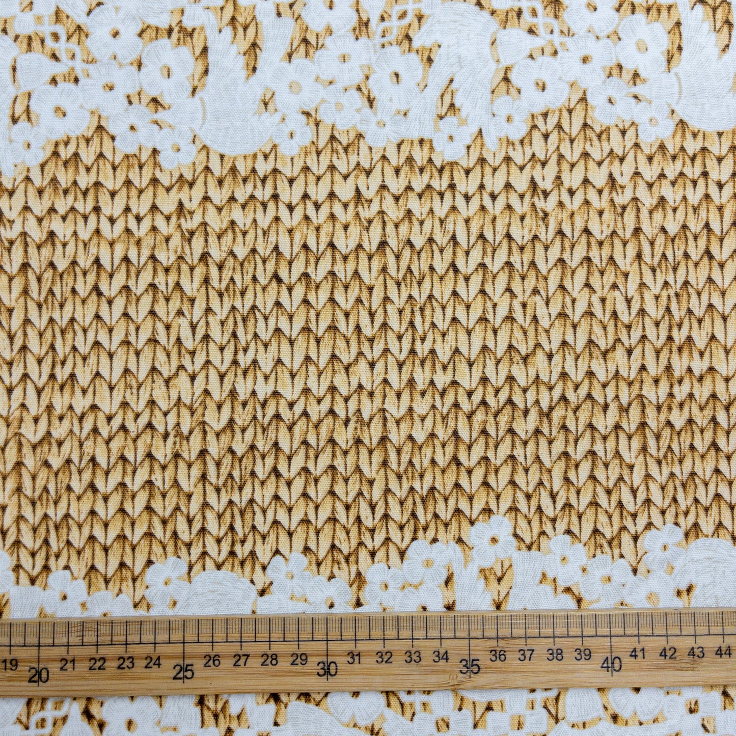 Japan | lace x basket 蕾絲花邊x竹藤 | cotton printed oxford 純棉