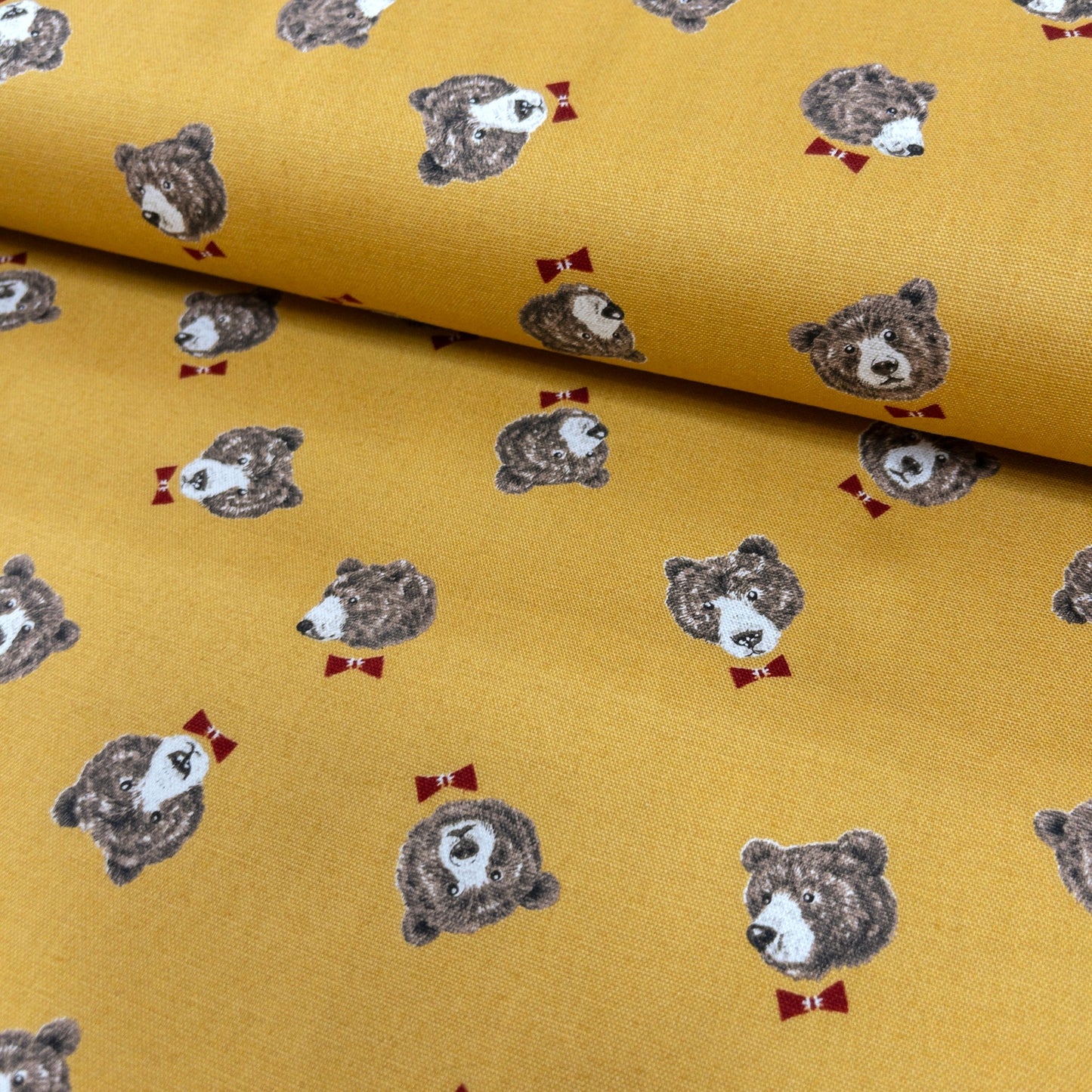 Japan | bow tie bear 煲呔棕熊 | cotton printed oxford 純棉