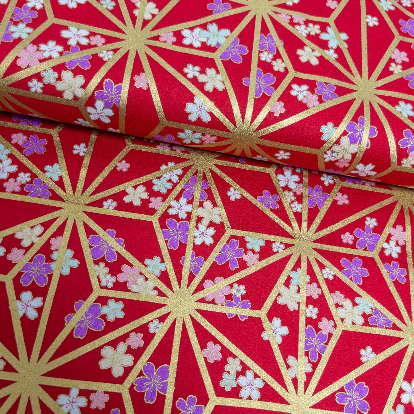 Japan | japanese hot stamping flower pattern 燙金粗線麻之葉櫻花 | cotton printed poplin 竹節純棉