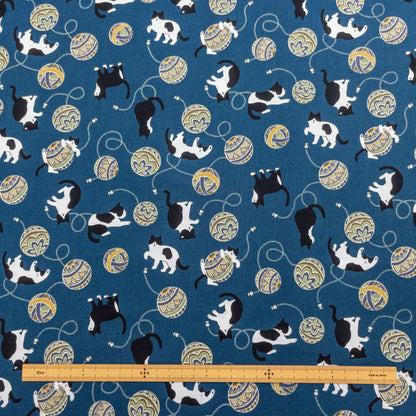 Japan | japanese playing ball's cat 和風波波球貓貓 | cotton printed sheeting 純棉