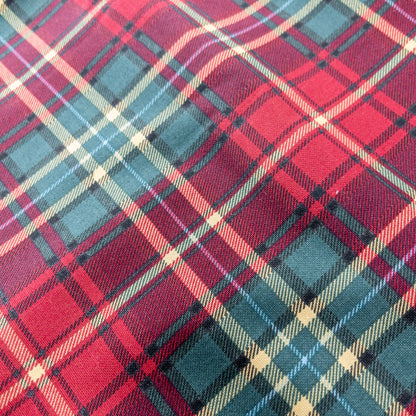 Korea | simple checkered pattern 聖誕 紅綠簡單線條格仔 格子 方格圖案 | cotton printed oxford 純棉