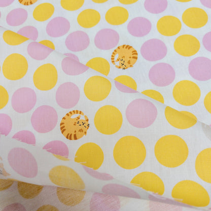 Japan | dots and cats 波點貓貓 | cotton printed sheeting 純棉