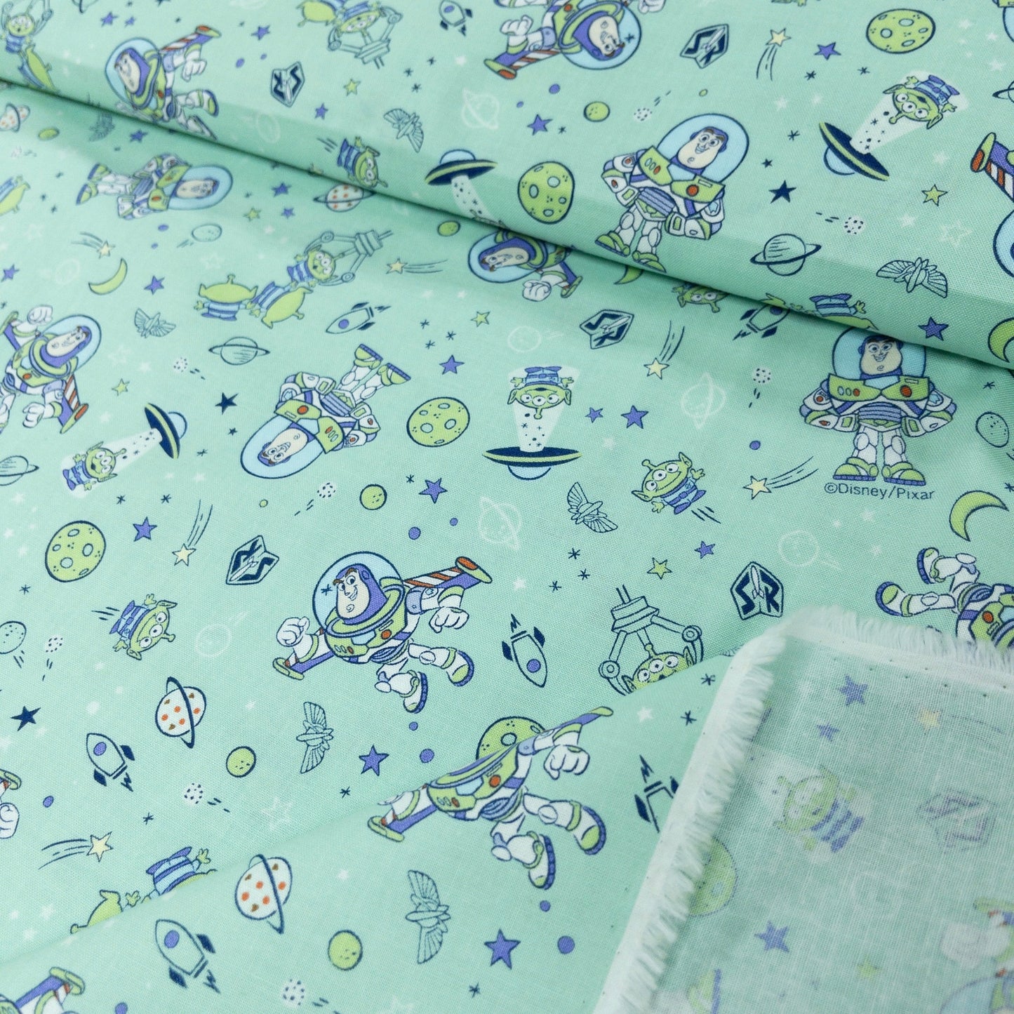 Japan | Toy story 巴斯光年三眼仔 | cotton printed oxford 純棉